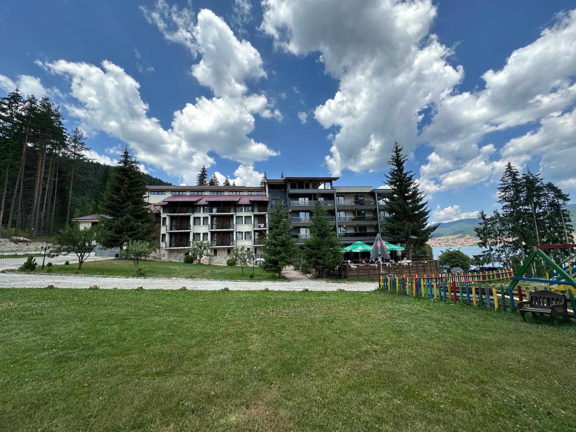 Hotel Merdjan Sarnitsa Exterior photo